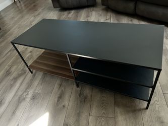 Metal/Wood Coffee Table