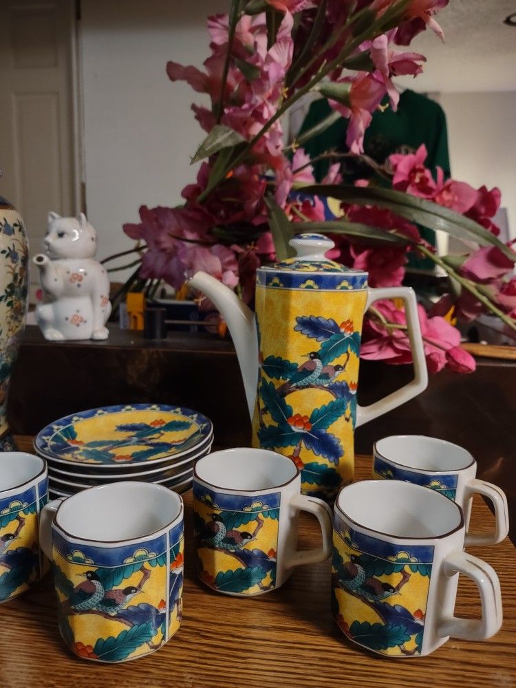Antique Japanese Tea Set