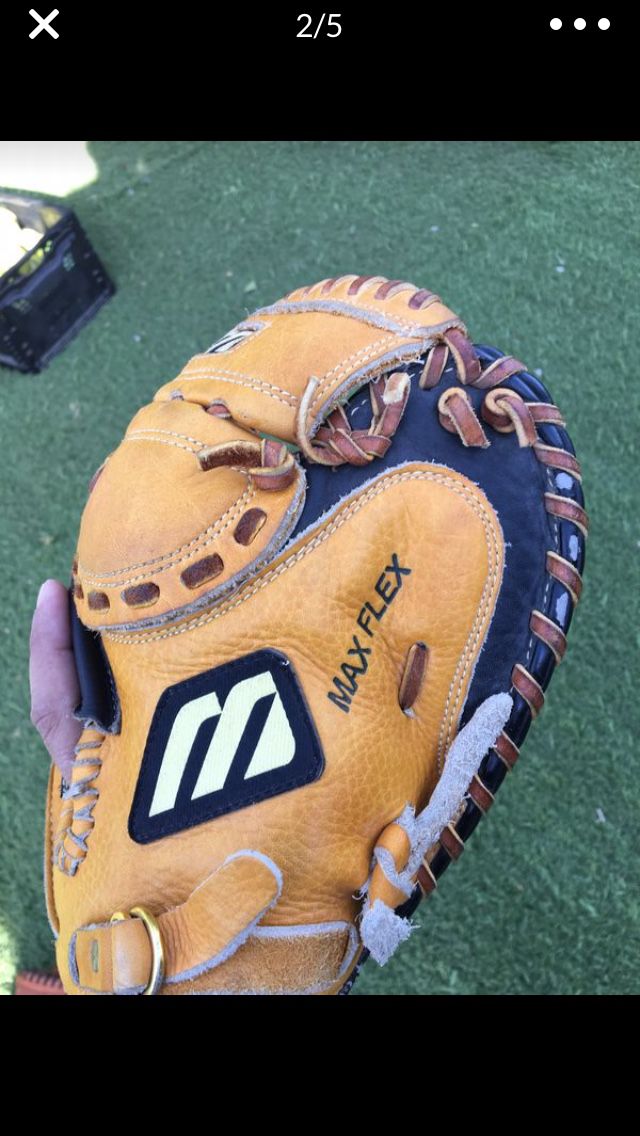 Mizuno Youth Catchers Glove Baseball