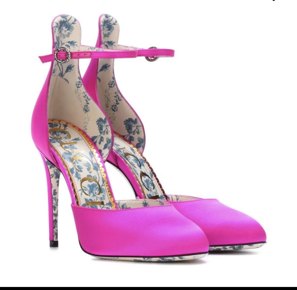 Gucci Pink Satin heels size 6