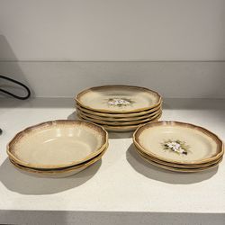 Dishware/Plates
