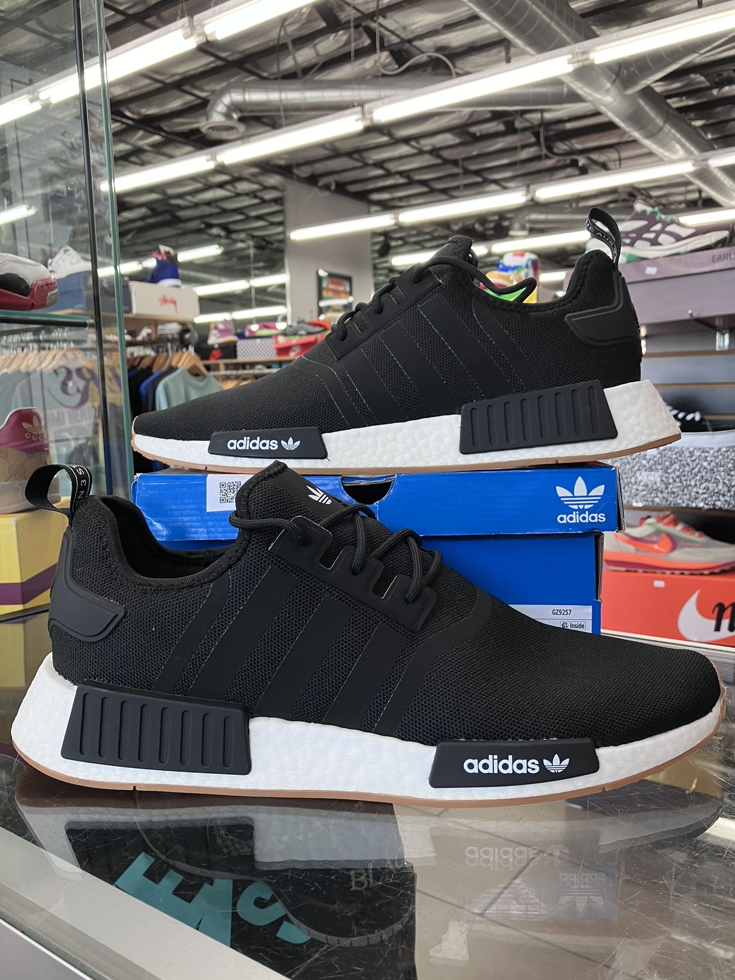 Adidas NMD R1 Primeblue Black Gum