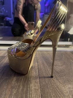 Beautiful *NEW* Mirror Gold High Heels Shoes Women’s Dancer Stripper Metal Heel Size 6