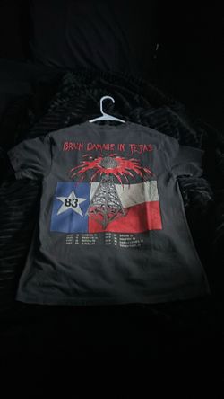 Graphic tee size small