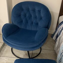 Comfortable Chair 
