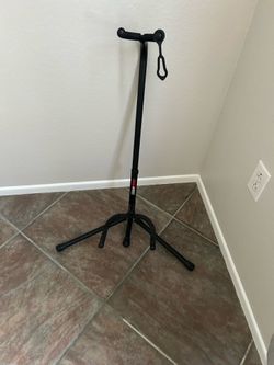 Guitar stand