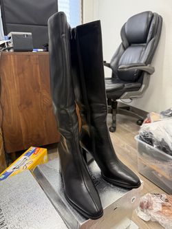 wetkiss PU Leather Knee High Almond Toe Black Boots with Zippers (US9)