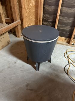 Cute Hidden ice Chest