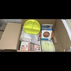 Baby Silicon Plate $0.50 / Bagel Holder 3 Pack For $1