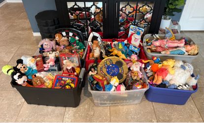 Massive vintage toy lot ($$$ thousands in value)