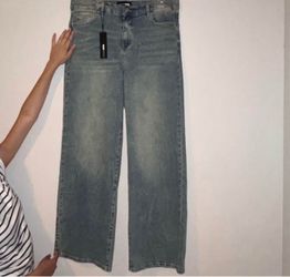 Fashion Nova 16W Wide Leg Jeans – New With Tags