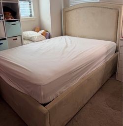 Upholstered Bed Frame with Headboard