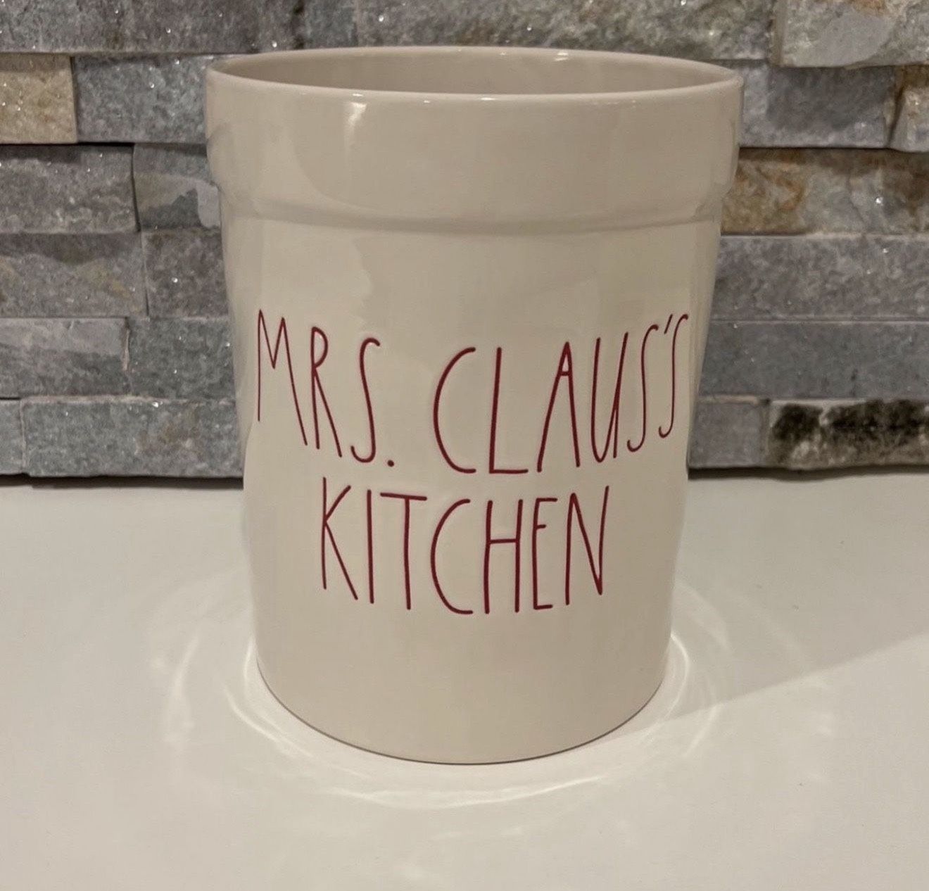 Rae Dunn Christmas Crock/Vase