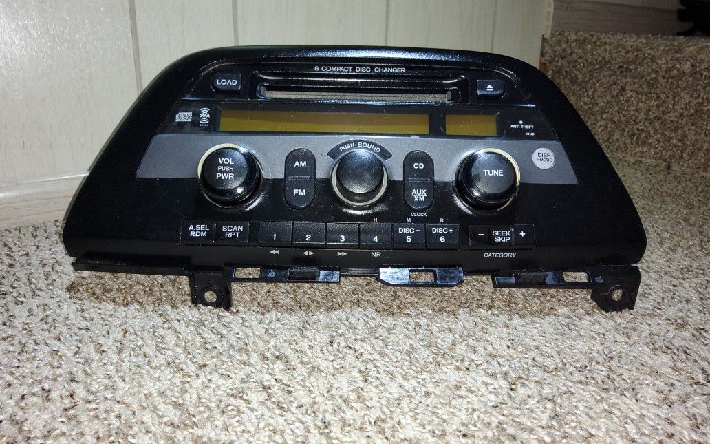2005-2010 HONDA ODYSSEY OEM RADIO STEREO CD PLAYER MODEL NO. 39100-SHJ-A100