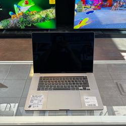 Apple MacBook Pro Retina 16 Inch Laptop - 2.6GHz 6 Core i7 - 16GB RAM - 512GB SSD - AMD Radeon Pro 5300M (4GB) - (2019) - Space Gray Excellent	
