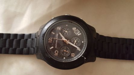 MK watch....authentic!!!