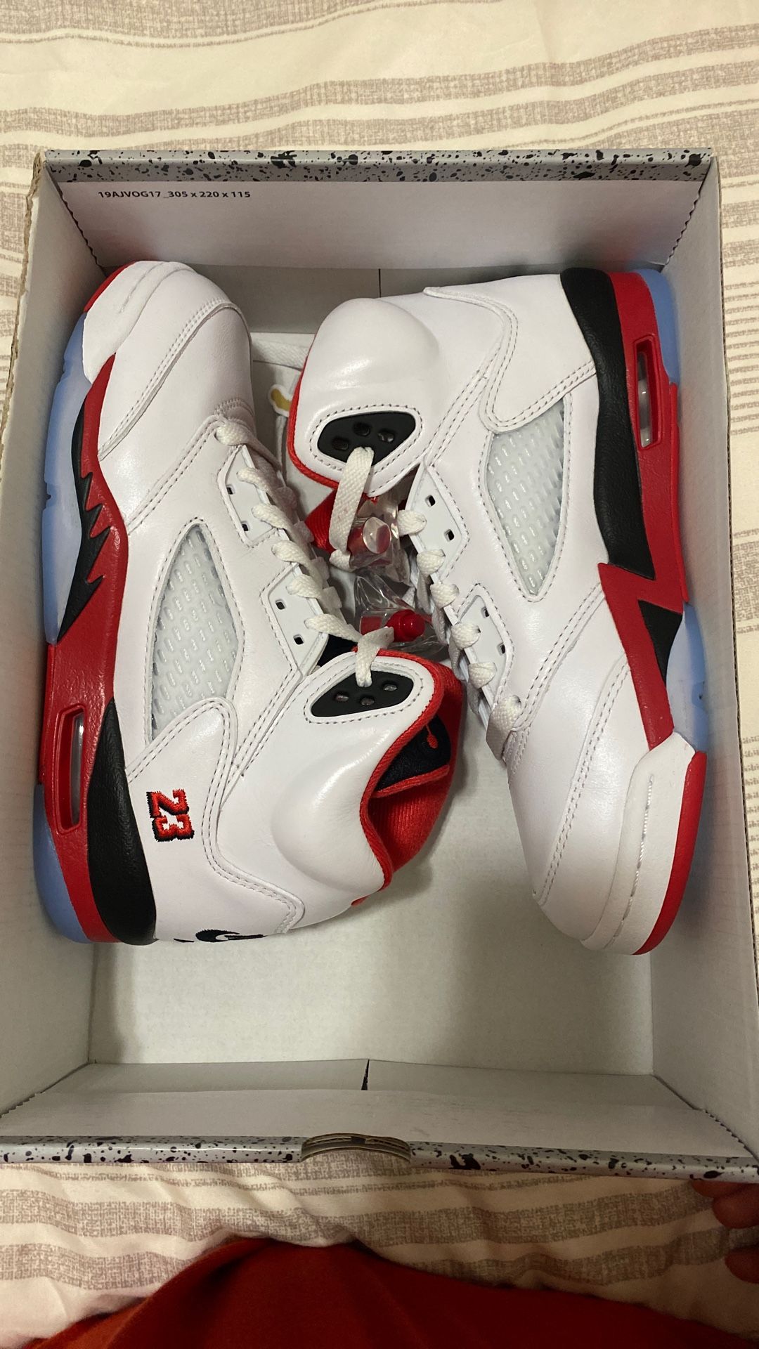 Jordan 5 Fired 2025 Sz 5y