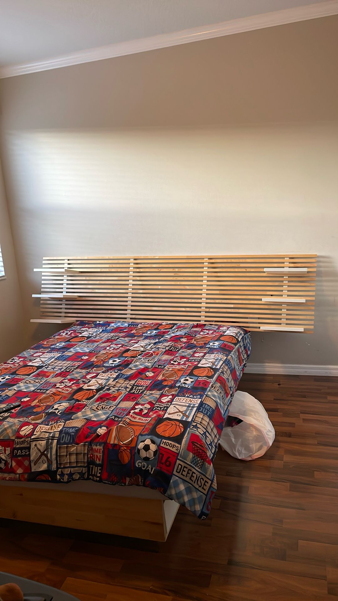 Full Or Queen Wood Backboard With Shelves L