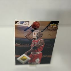 Micheal Jordan 1993-94 Upper Deck, Card #438 