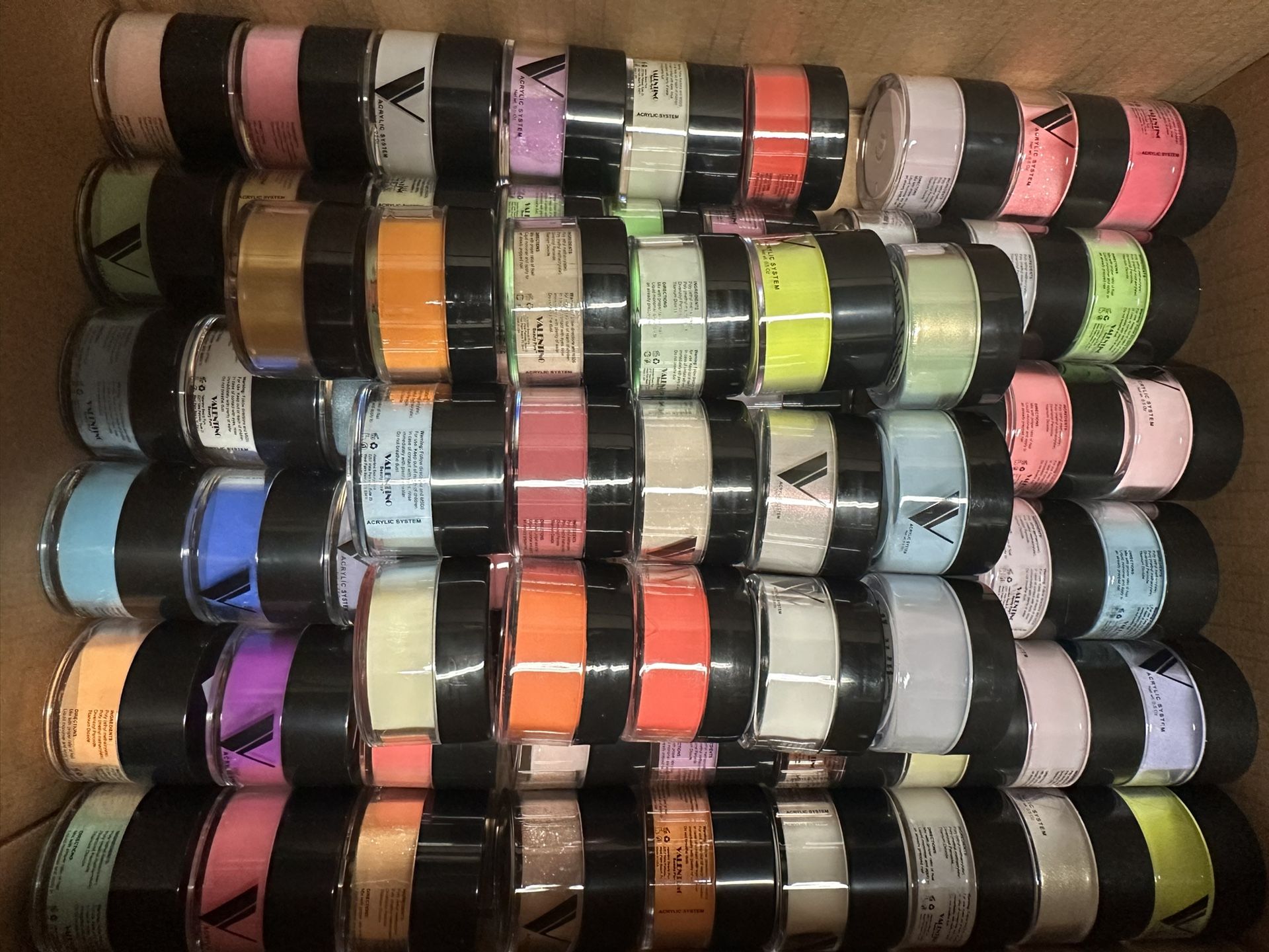 Valentino Acrylic Colors