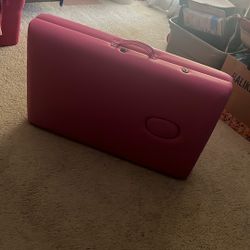 Pink Massage/Lash Bed