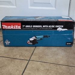 Makita 120 Vt Grinder 7" IN New 