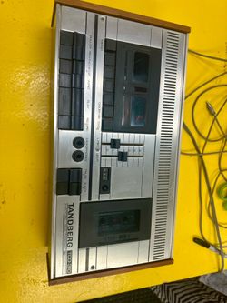 Vintage Tandberg TCD 310 Cassette Deck - Powers On, Winds/Rewinds