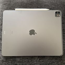 iPad Pro 12.9” 5th Gen 1TB  Apple Pencil + Case