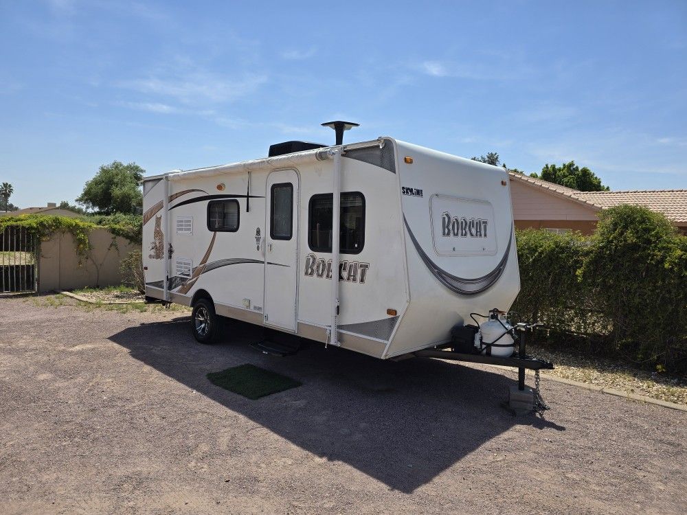 2013 Bobcat 19ft Trailer