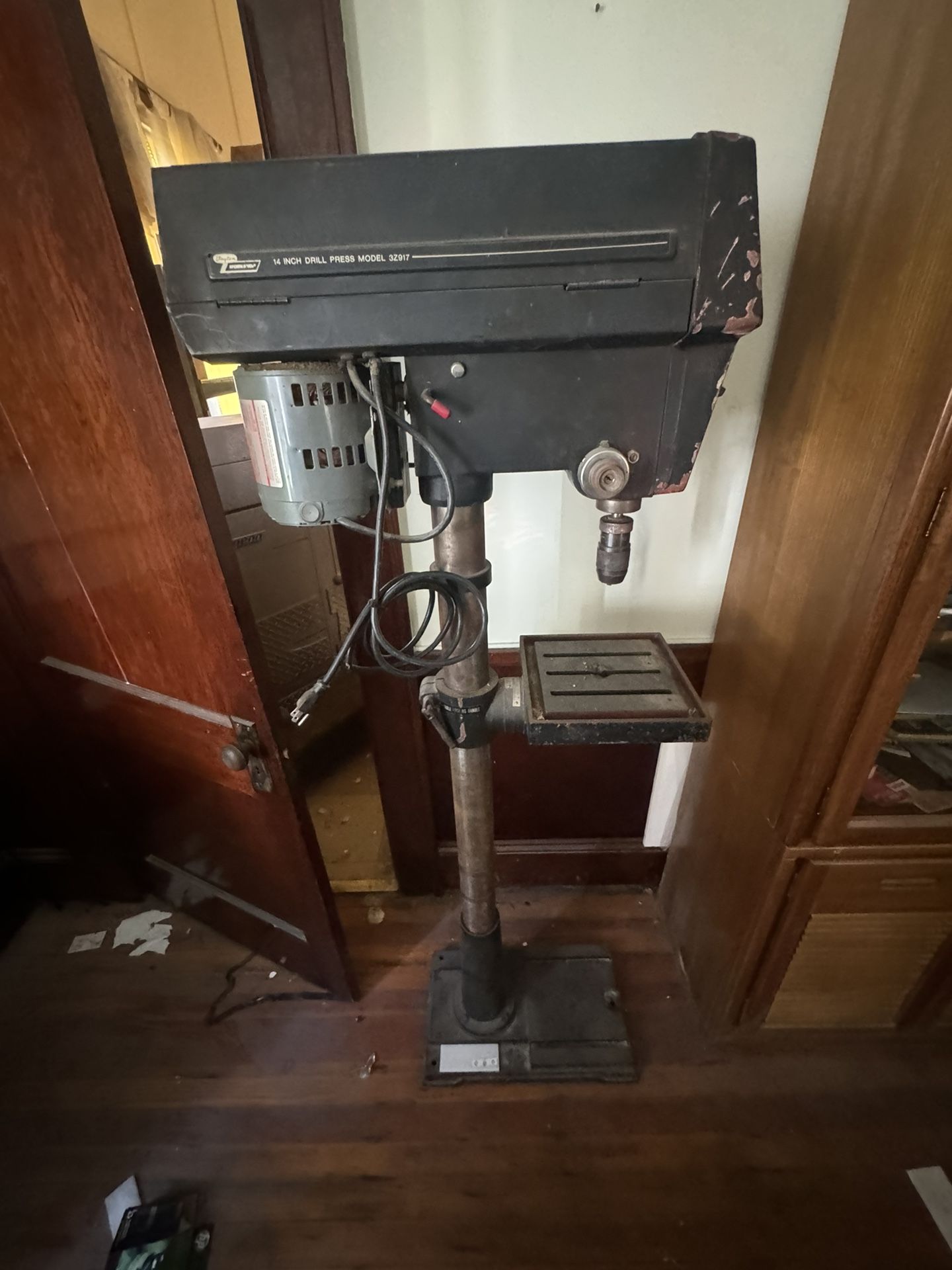 Dayton Workshop- 14 Inch Drill Press