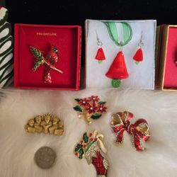 Holiday Accessory Pins