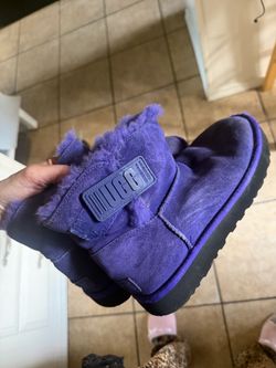 💜 UGG Purple Suede Mini Boots – Women’s Size 7 – Super Cute!