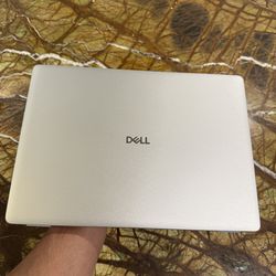 Dell Pro 14 Plus laptop - New conditions
