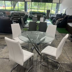 Round Dining Table with 4 Chairs / Mesa de comedor redonda con 4 sillas