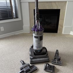 Dyson Animal Vacuum - mint condition!