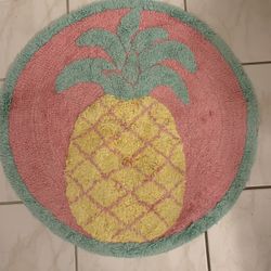 Bath Rug And 3 Beach Decor Towels