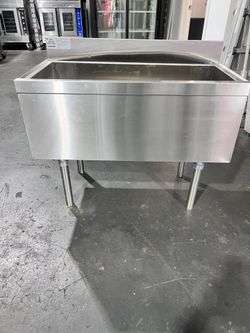 Back Bar Ice Chest 