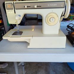 Vintage Singer Sewing Machine