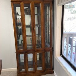 mirrored-back curio Cabinet With Lighting