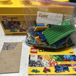 	 10696 LEGO Creative Box Medium Creative Brick Box