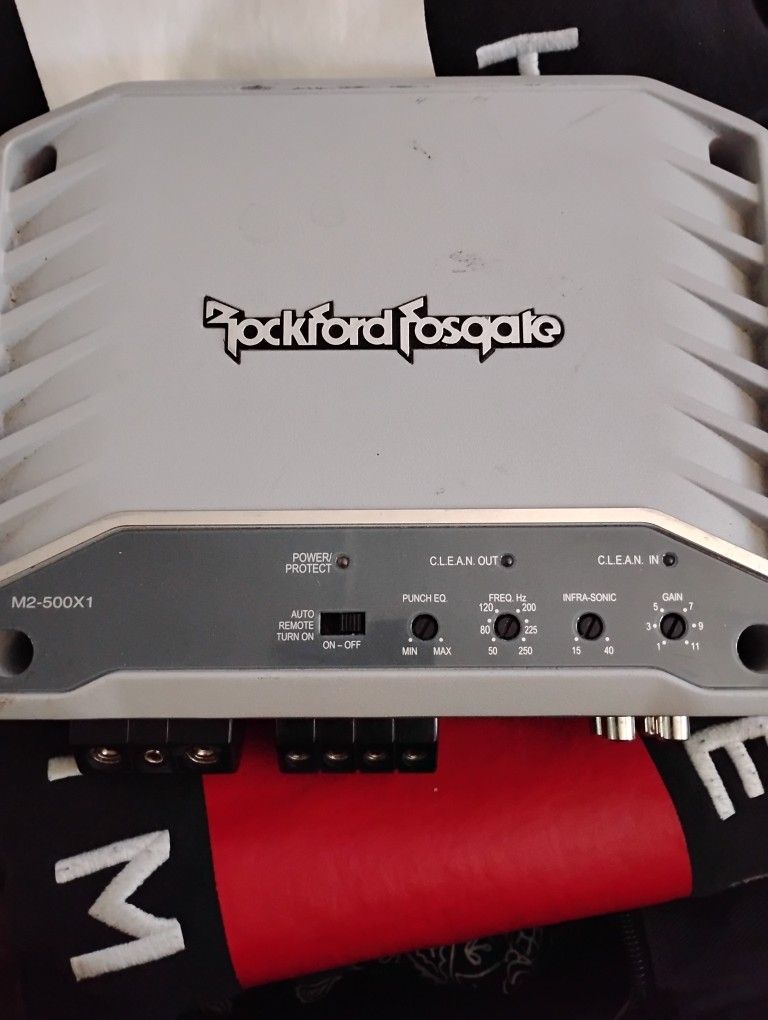 Rockford Fosgate  500w amp