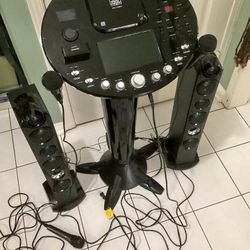 KARAOKE SINGING MACHINE ISM 1028Xl Used Good Conditionb No Microphone’s
