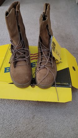 Mens Gore-tex Boots 11w, 9.5w, 13R. Price Is Each.