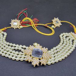 Pearl Necklace & Earrings Set 