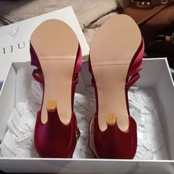 "ERIJUNOR" Maroon and Rhinestone Satin Women's Shoes
