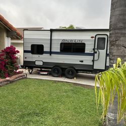 Ameri Lite By Golfstream Trailer