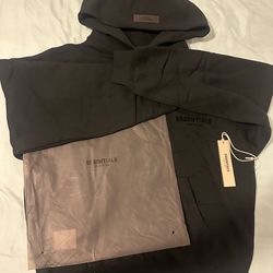 Essentials Hoddie