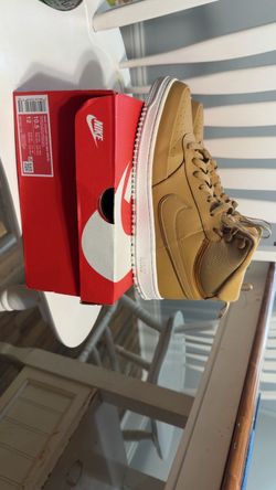 Nike Court Vision Mid