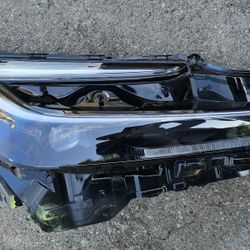 2024 2025 TOYOTA PRIUS RIGHT PASSENGER HEADLIGHT