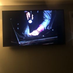 75 Inch LG Television 